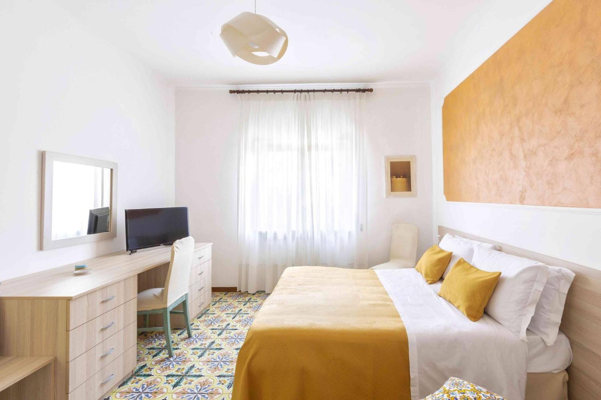 Sorrentovibes - Modern Apartment With Terrace, Swimming Pool&Tennis מראה חיצוני תמונה