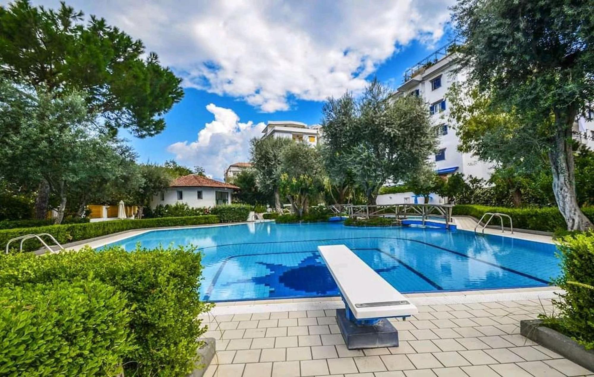Sorrentovibes - Modern Apartment With Terrace, Swimming Pool&Tennis מראה חיצוני תמונה