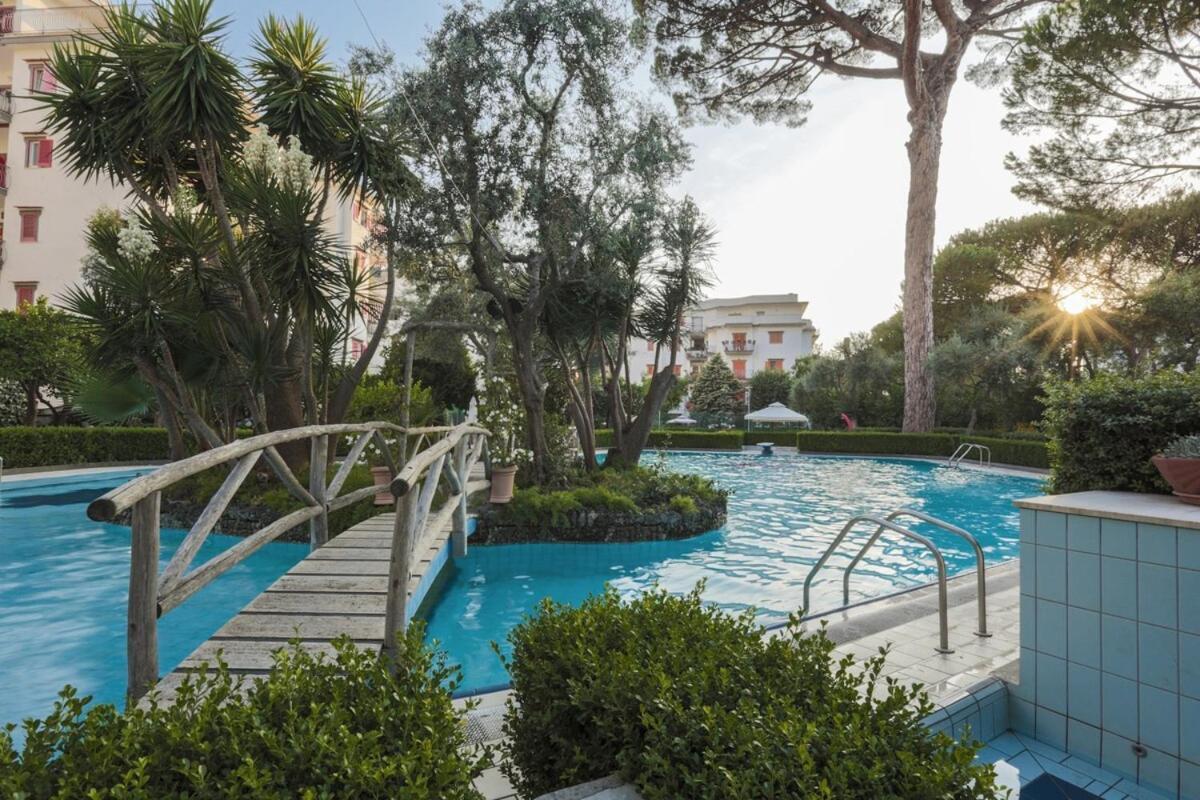 Sorrentovibes - Modern Apartment With Terrace, Swimming Pool&Tennis מראה חיצוני תמונה