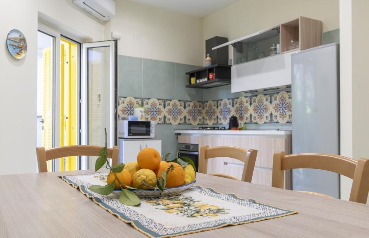 Sorrentovibes - Modern Apartment With Terrace, Swimming Pool&Tennis מראה חיצוני תמונה